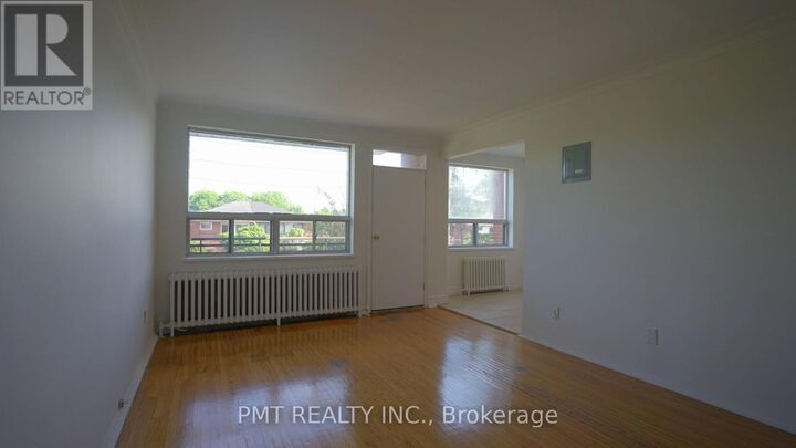 Property Photo:  137 Brookhaven Drive 7  ON M6M 4P1 