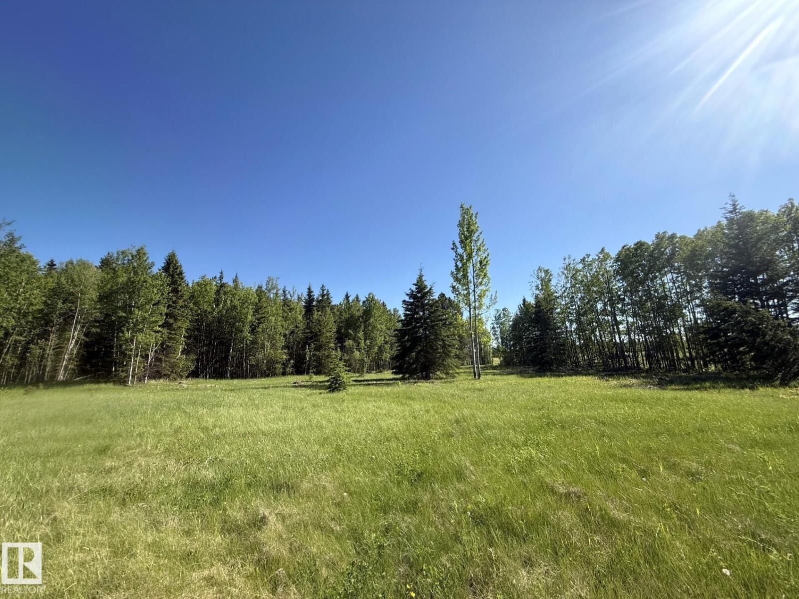 Property Photo:  Twp 530 Rrd 83  AB T0E 0T0 