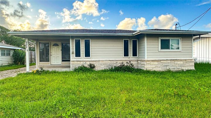 Property Photo:  222 Doddridge  TX 78411 