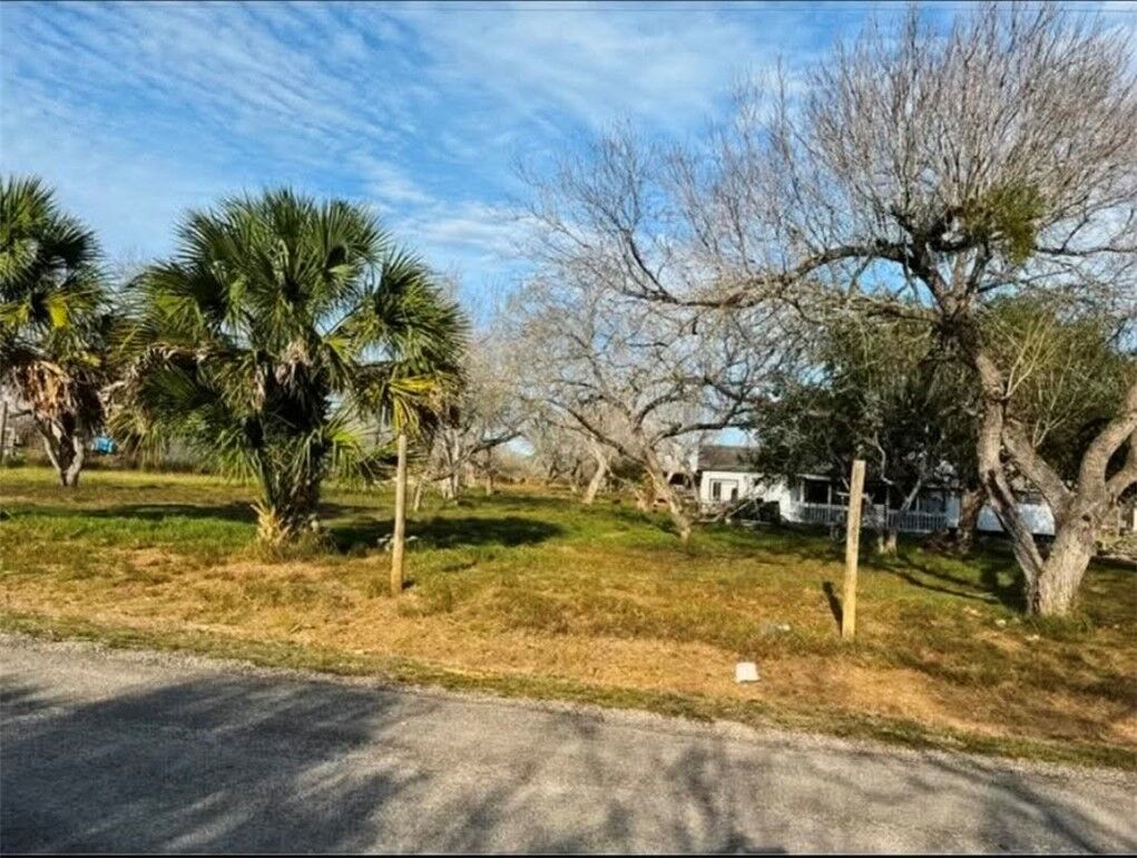 Property Photo: 8841 County Road 614 TX 78389