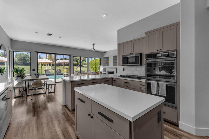 Property Photo: 93 Kavenish Drive CA 92270