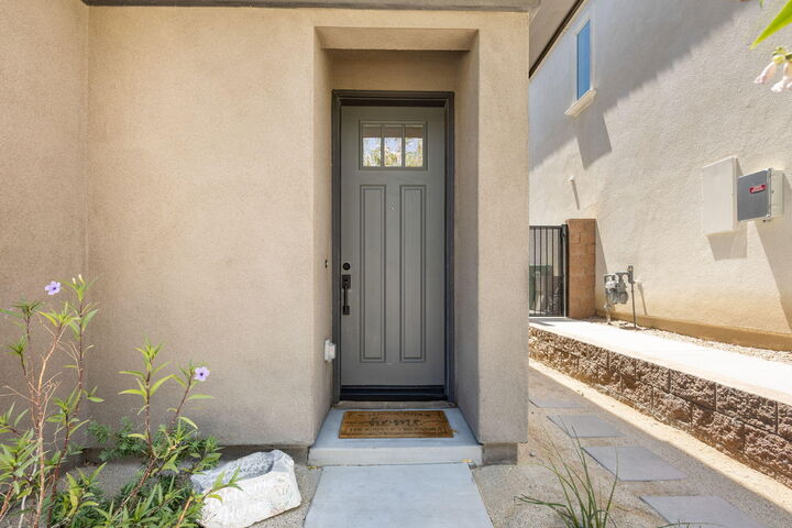 Property Photo:  76333 Oxford Lane  CA 92211 