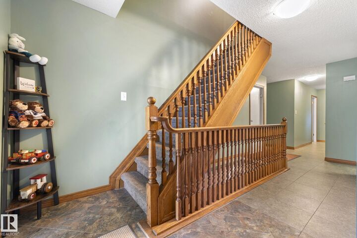 Property Photo: 9940 83 St AB T8L 3H3