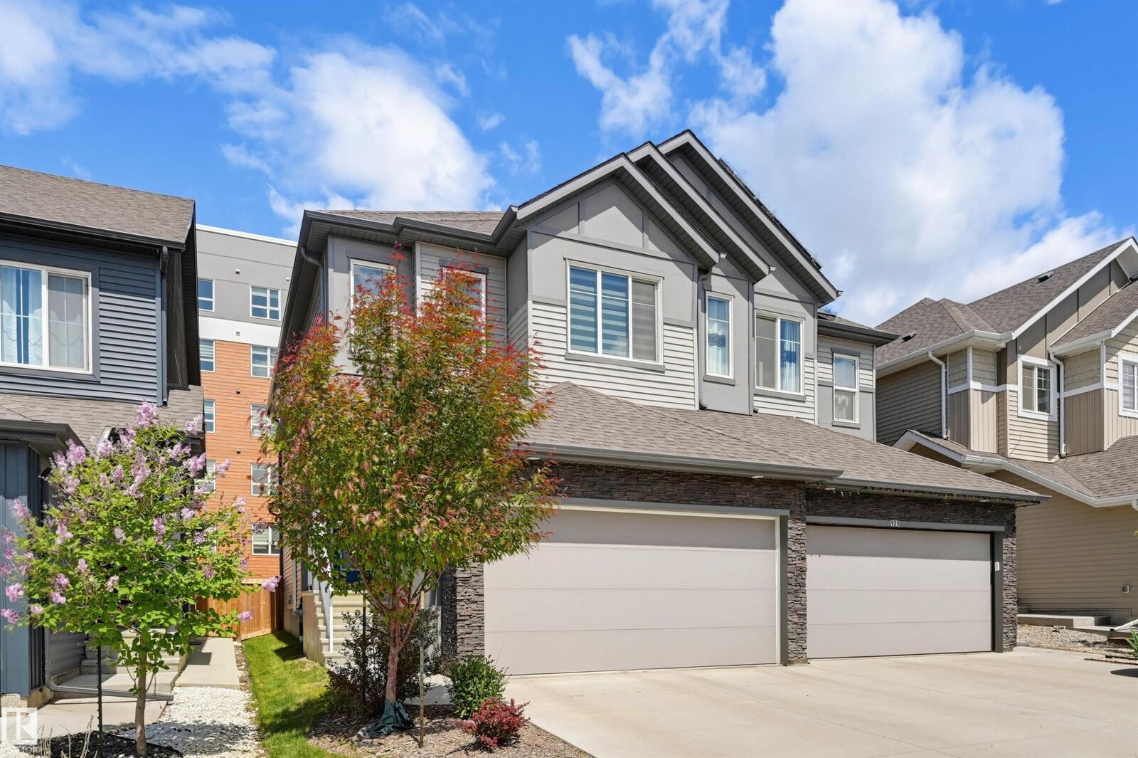 Property Photo: 918 Daniels Loop SW AB T6W 4C8