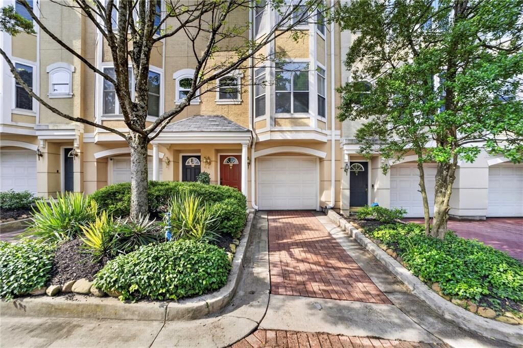 Property Photo:  375 Highland Avenue NE 803  GA 30312 