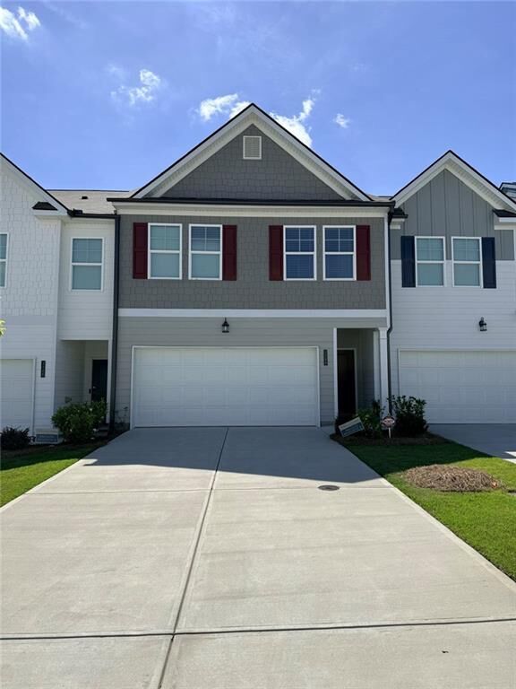 Property Photo: 1144 Westhampton Way GA 30180