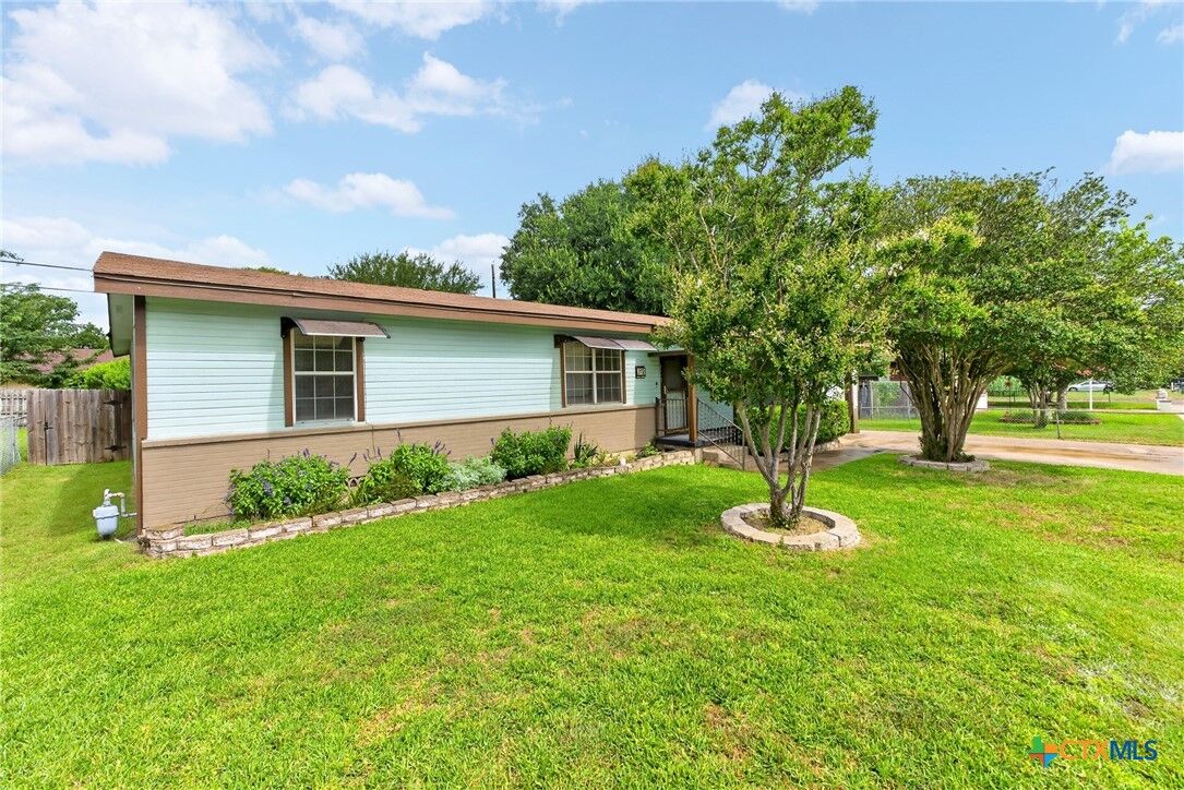 Property Photo:  2112 Liberty Street  TX 76522 