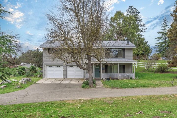 Property Photo:  45221 Big Oak Lane  CA 93644 