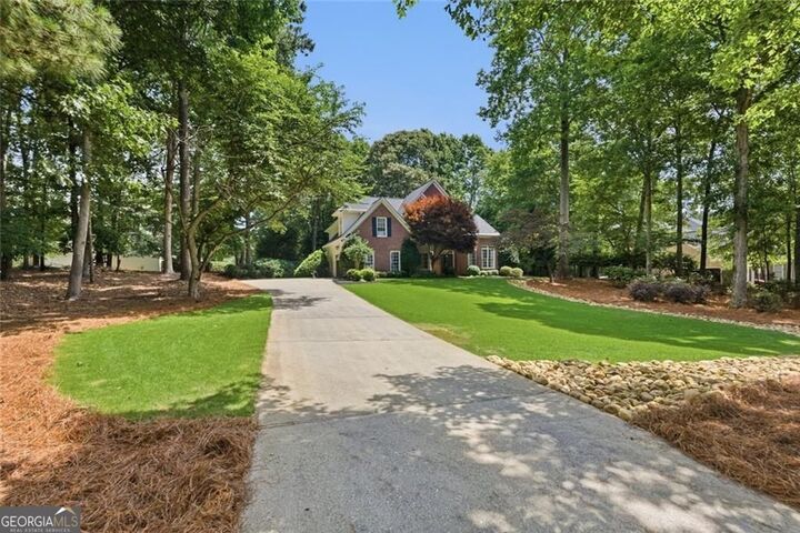 Property Photo: 4305 Summerwood Drive GA 30041