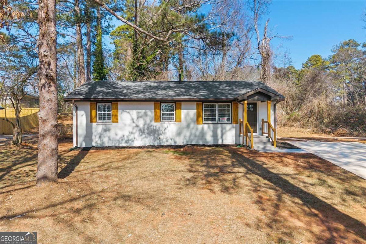 Property Photo: 3770 Larkspur Terrace GA 30032