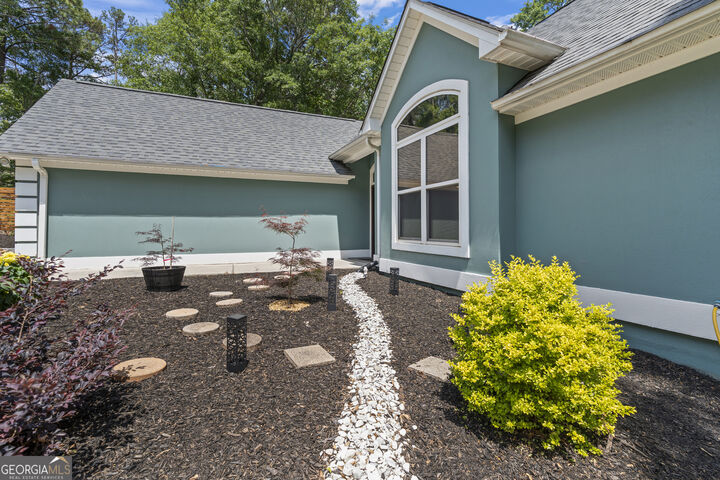 Property Photo: 546 Old Beacon Light Road GA 30643