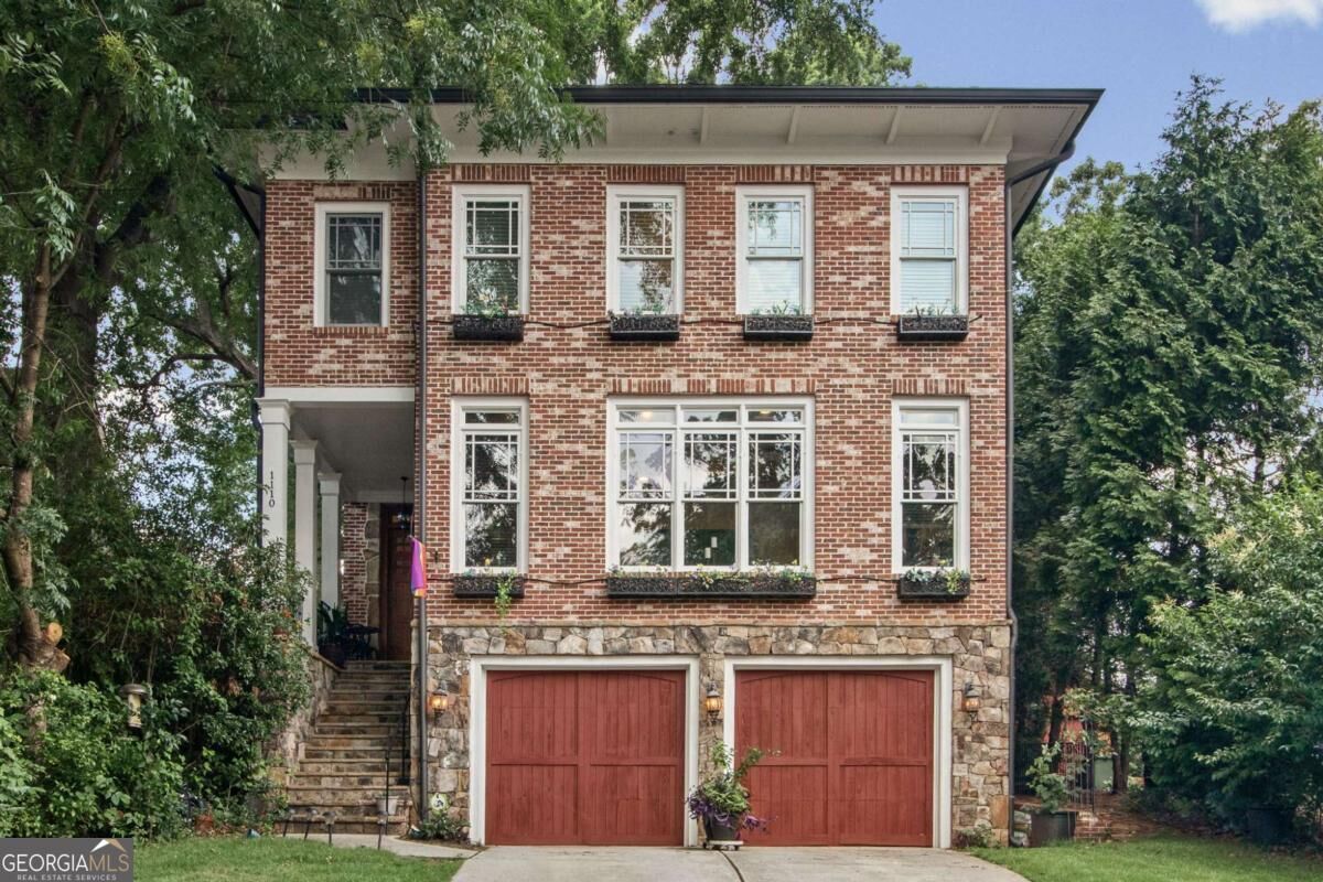 Property Photo:  1110 University Drive NE  GA 30306 