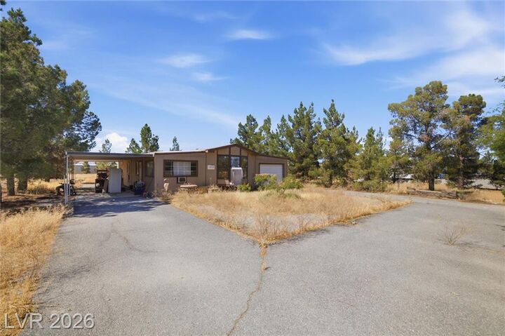 Property Photo:  1611 Vondell Drive  NV 89048 