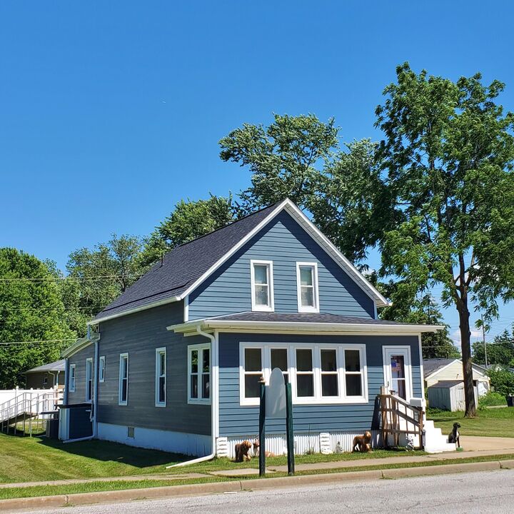 Property Photo:  2114 Ohio Street  IN 46360 