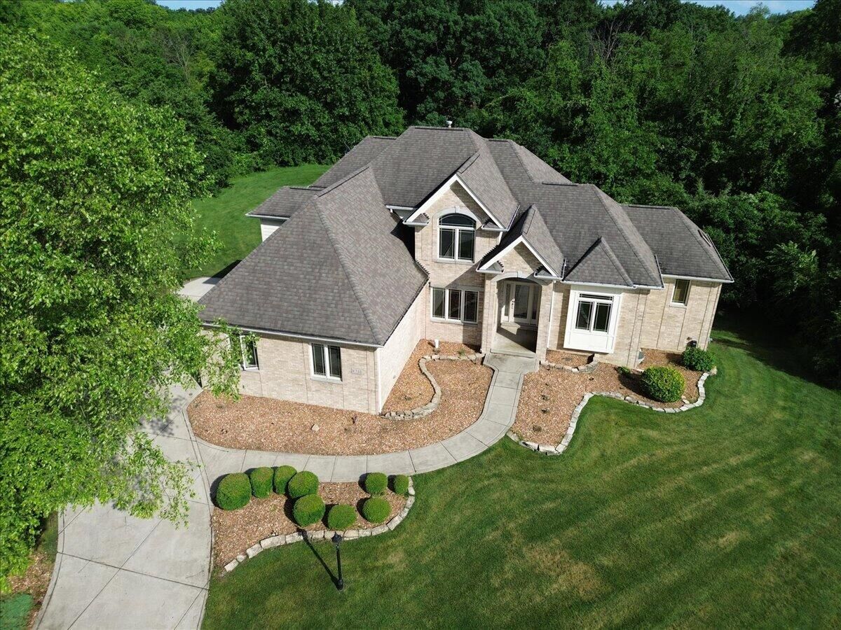 Property Photo:  8751 Bridgewater Court  IN 46307 