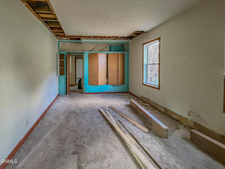 Property Photo: 518 4th Street SE ND 58701