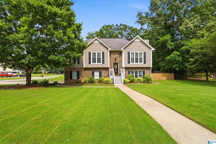 Property Photo: 132 Deer Run Drive AL 35007