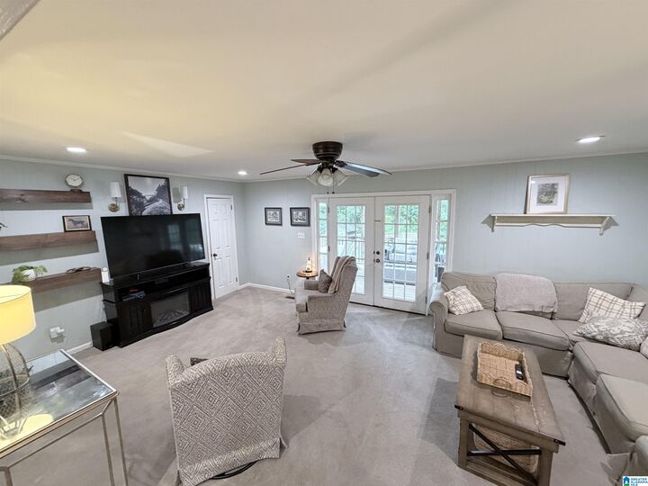 Property Photo: 110 Woodland Circle AL 35173