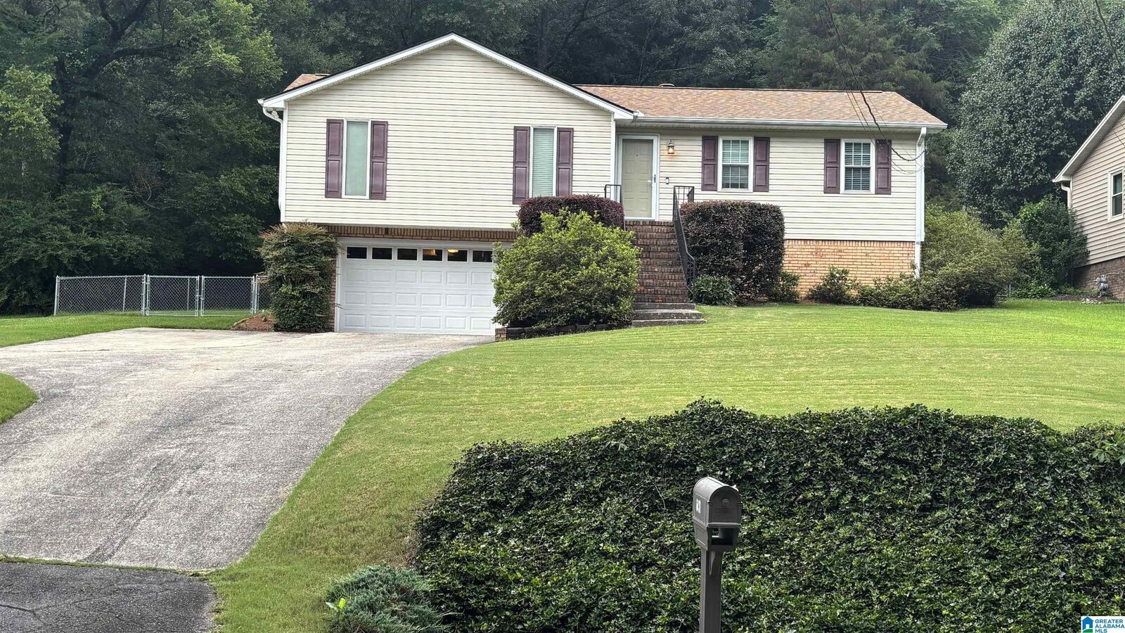 Property Photo: 6431 Tyler Loop Road AL 35126