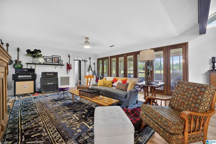 Property Photo: 1958 Hood Road AL 35907