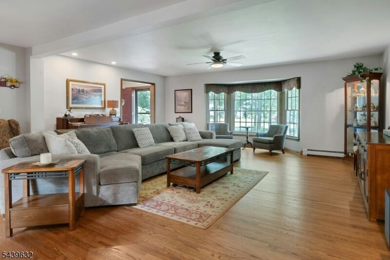 Property Photo:  20 Lark Ln  NJ 07438 