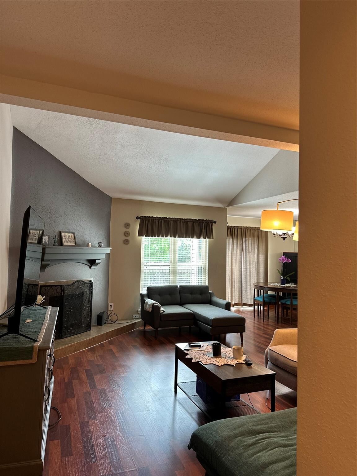 Property Photo: 9707 Richmond Avenue 92 TX 77042