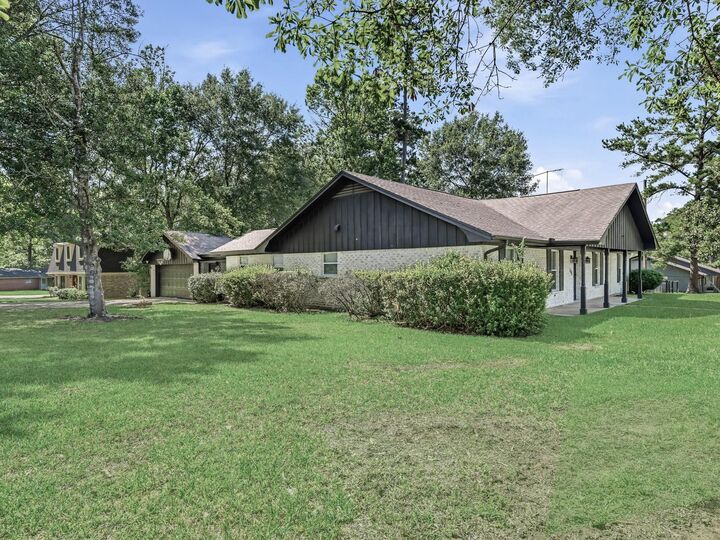 Property Photo: 108 Timberlane Drive TX 77656