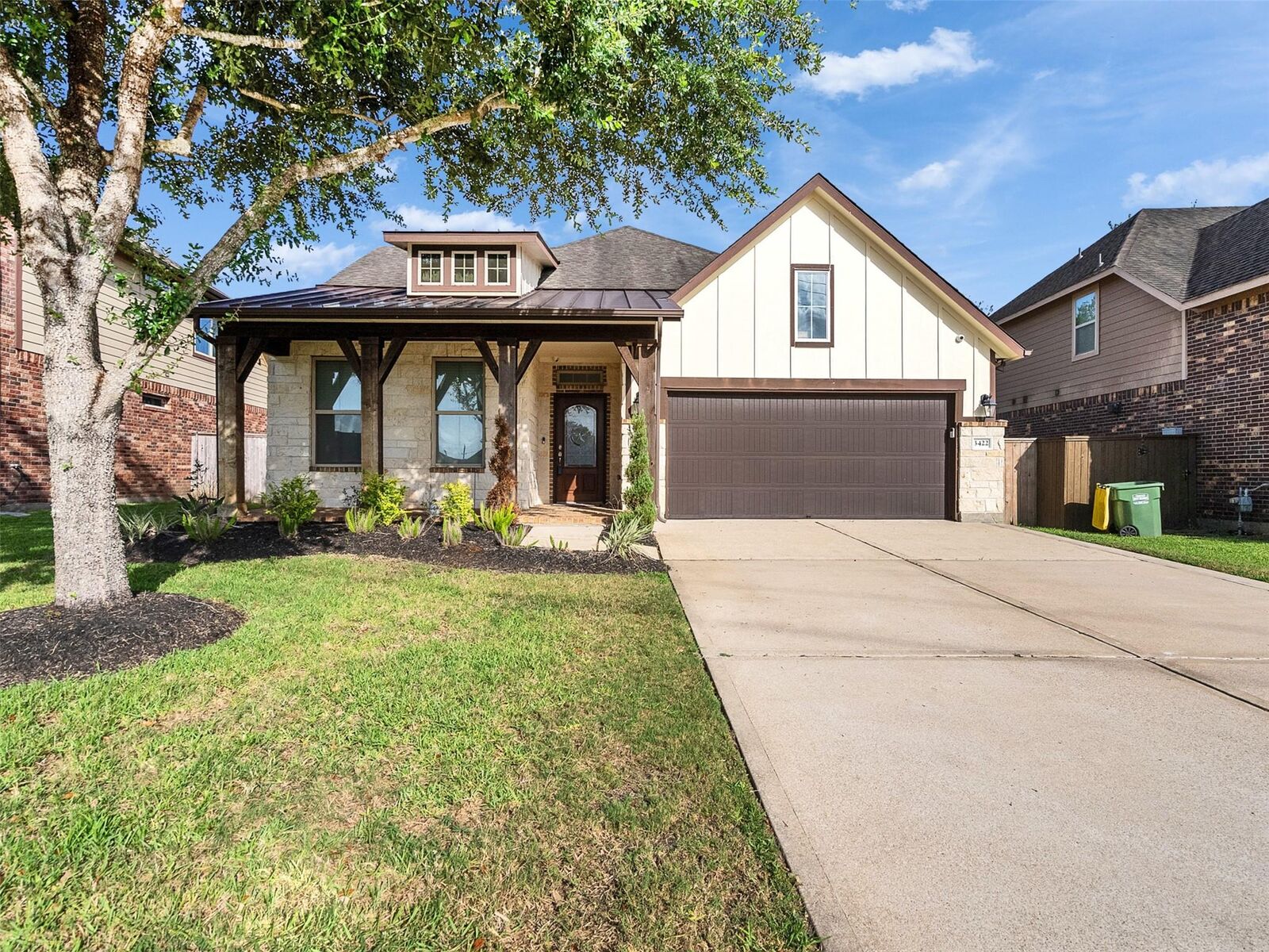 Property Photo: 3422 Waverly Springs Lane TX 77581