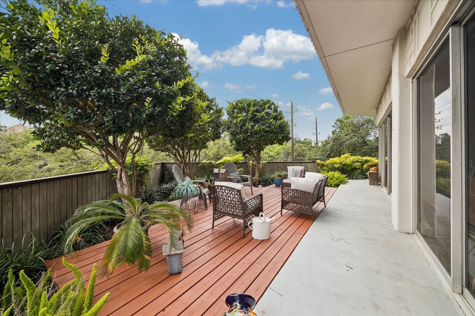 Property Photo:  5050 Woodway Drive 2F  TX 77056 