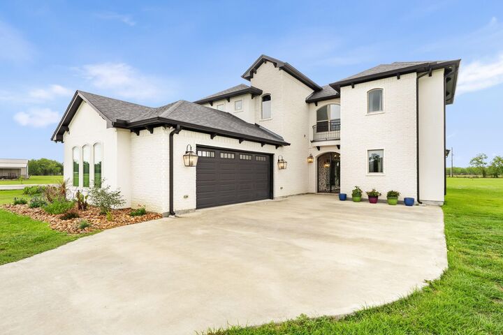 Property Photo: 2856 Wolcek Road TX 77532