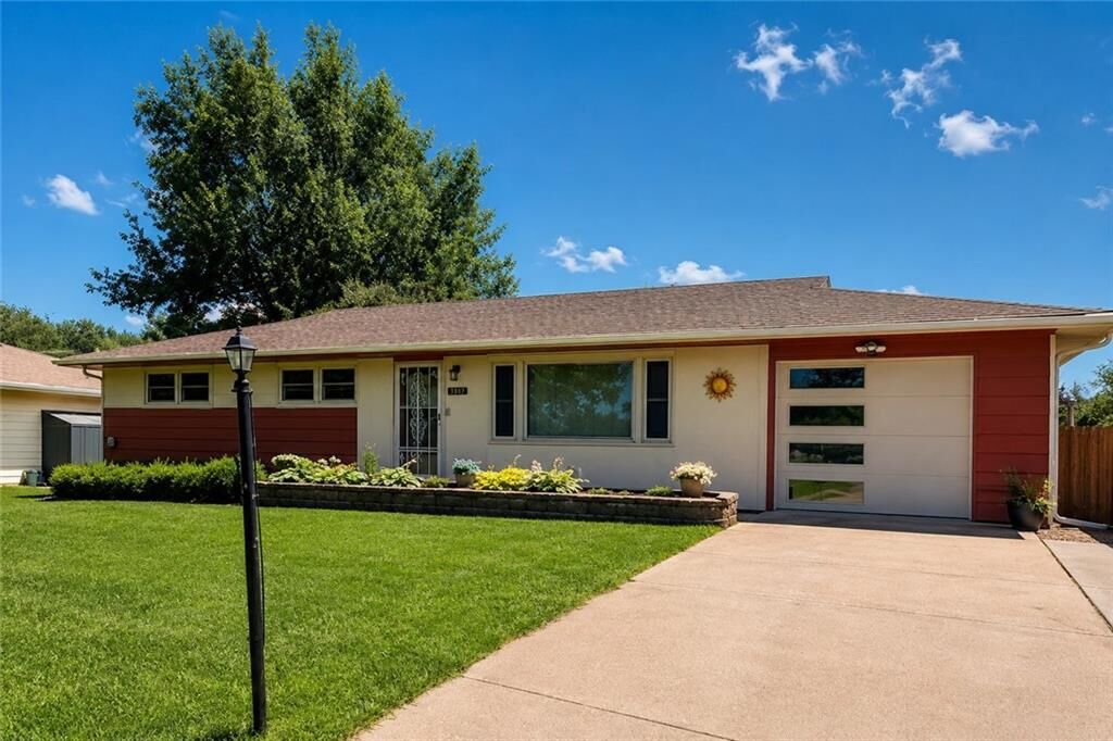 Property Photo: 6131 Cernech Road KS 66104