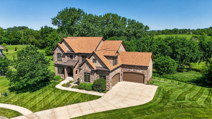 Property Photo: 4062 NW 171st Court IA 50325