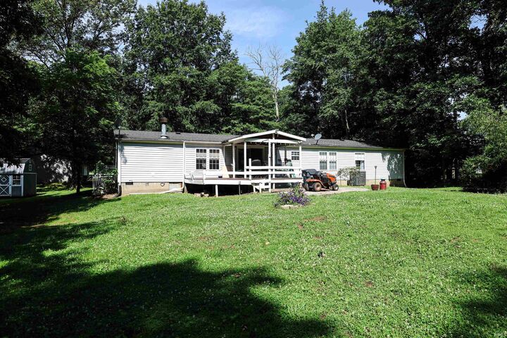 Property Photo: 2966 N Folsomville Road IN 47601