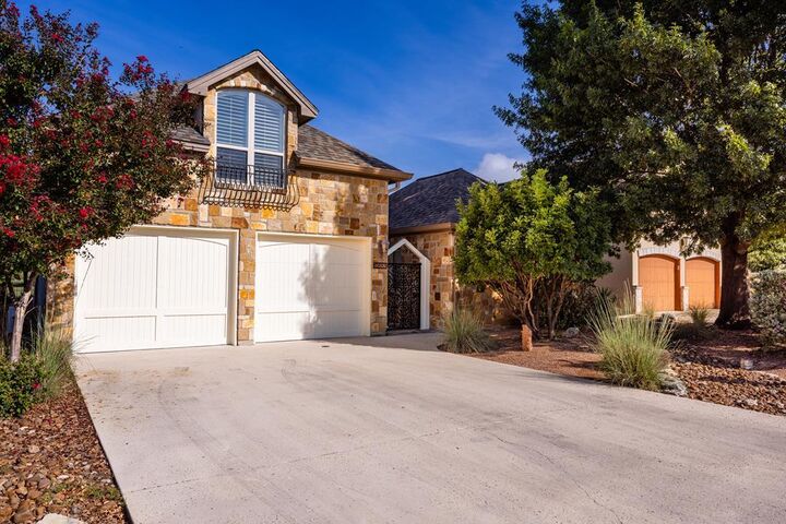 Property Photo:  2885 Rock Barn Dr  TX 78028 