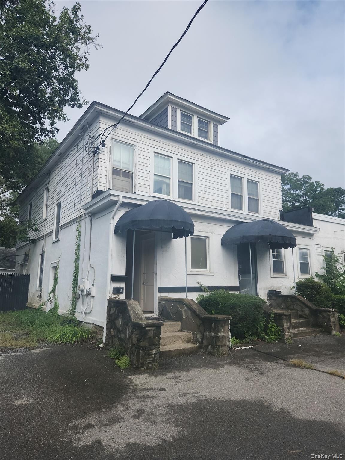 Property Photo:  547 Violet Avenue Unit A 547 Violet Avenue  NY 12538 