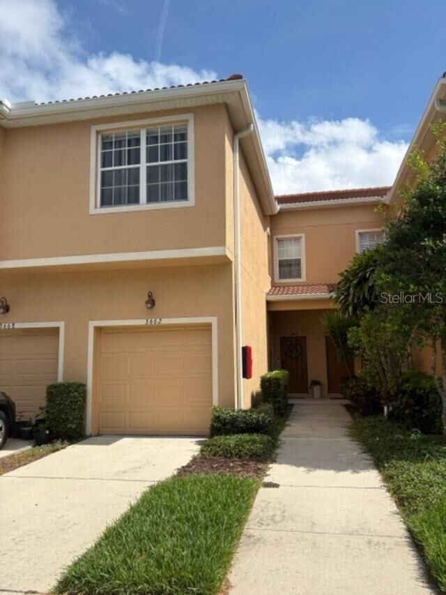 Property Photo:  3662 Parkridge Circle 28-102  FL 34243 