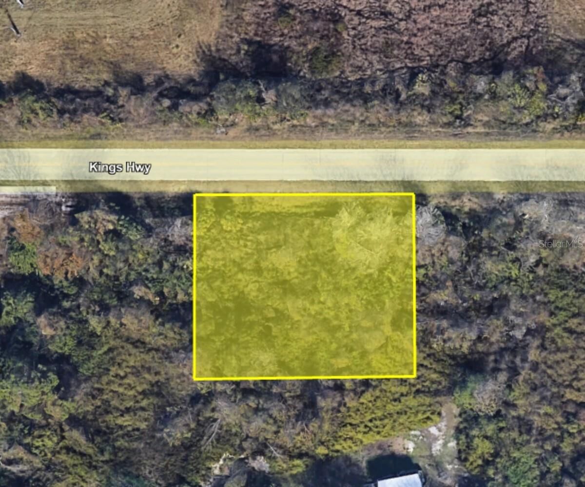 Property Photo: 4265 Kings Hwy FL 32927