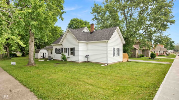 Property Photo:  108 E Washington  IN 46158 