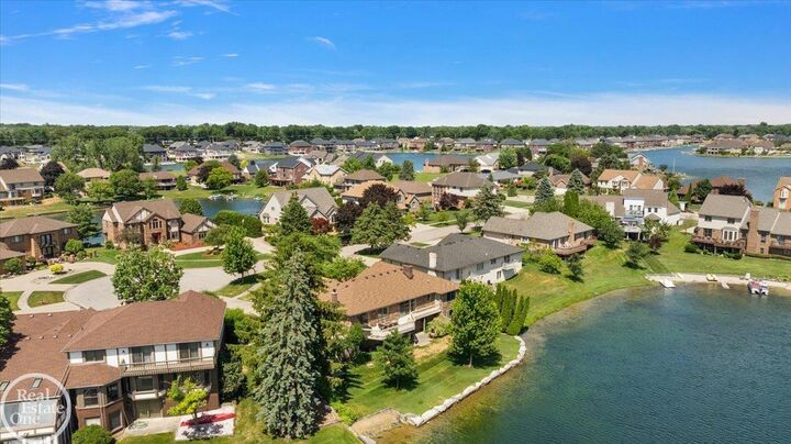 Property Photo: 3286 Sandy Pt. Drive MI 48316-3863