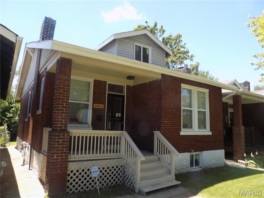 Property Photo: 4816 Sacramento Avenue MO 63115