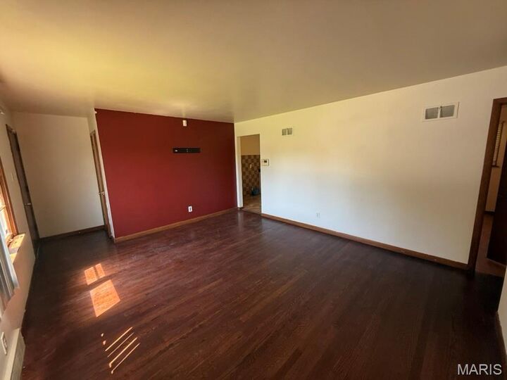 Property Photo: 9732 Gloucester Drive MO 63137