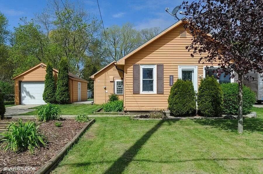 Property Photo: 6108 54th Ave WI 53142