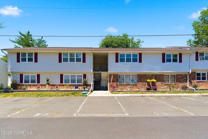 Property Photo:  5 Pennsylvania Drive  NJ 07747 
