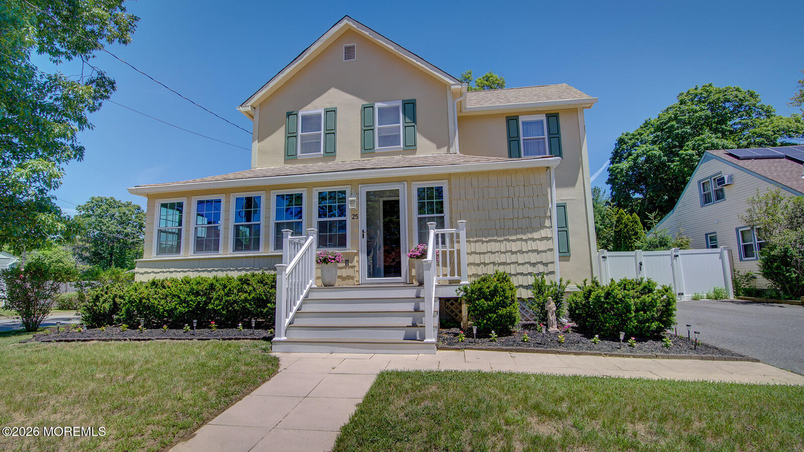 Property Photo:  25 Lake Avenue  NJ 08828 