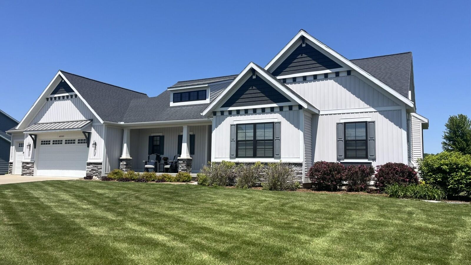 Property Photo: 4085 Boulder View Drive MI 49306