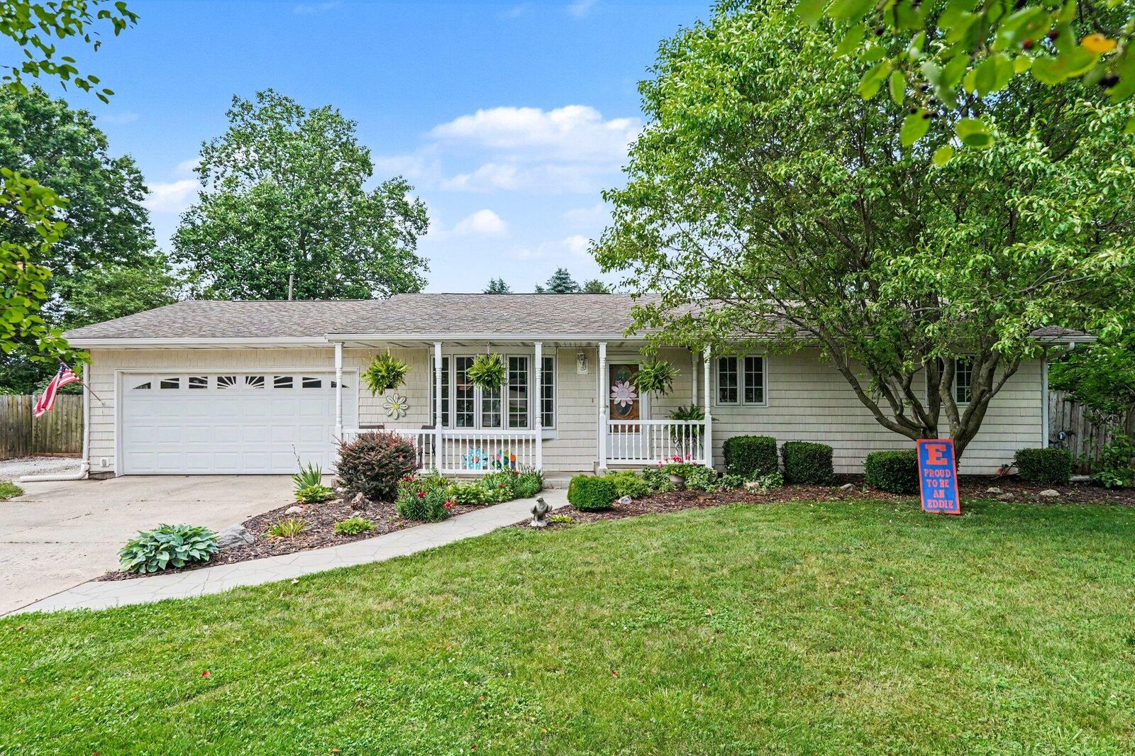 Property Photo:  24064 Redfield Street  MI 49112 
