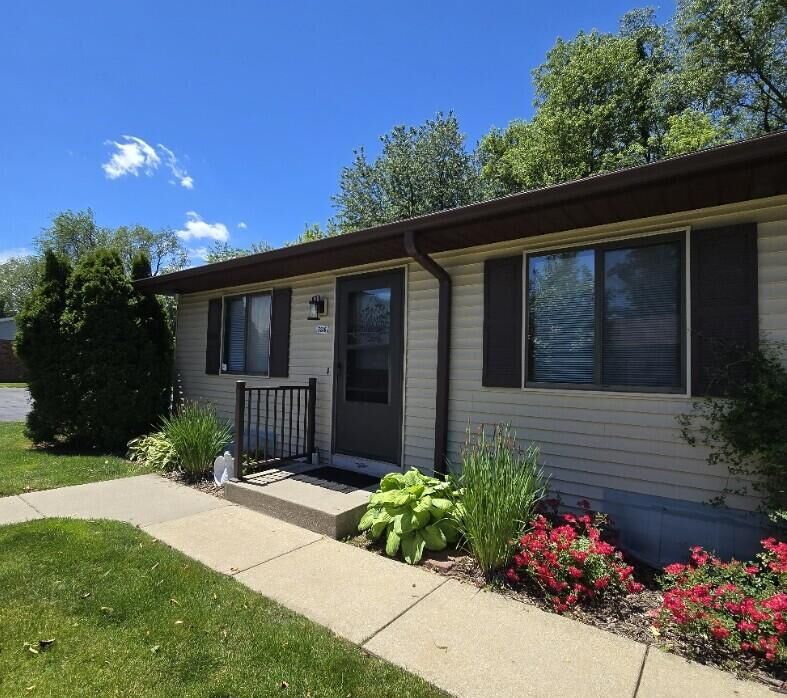 Property Photo: 5246 Green Meadow Road MI 49009