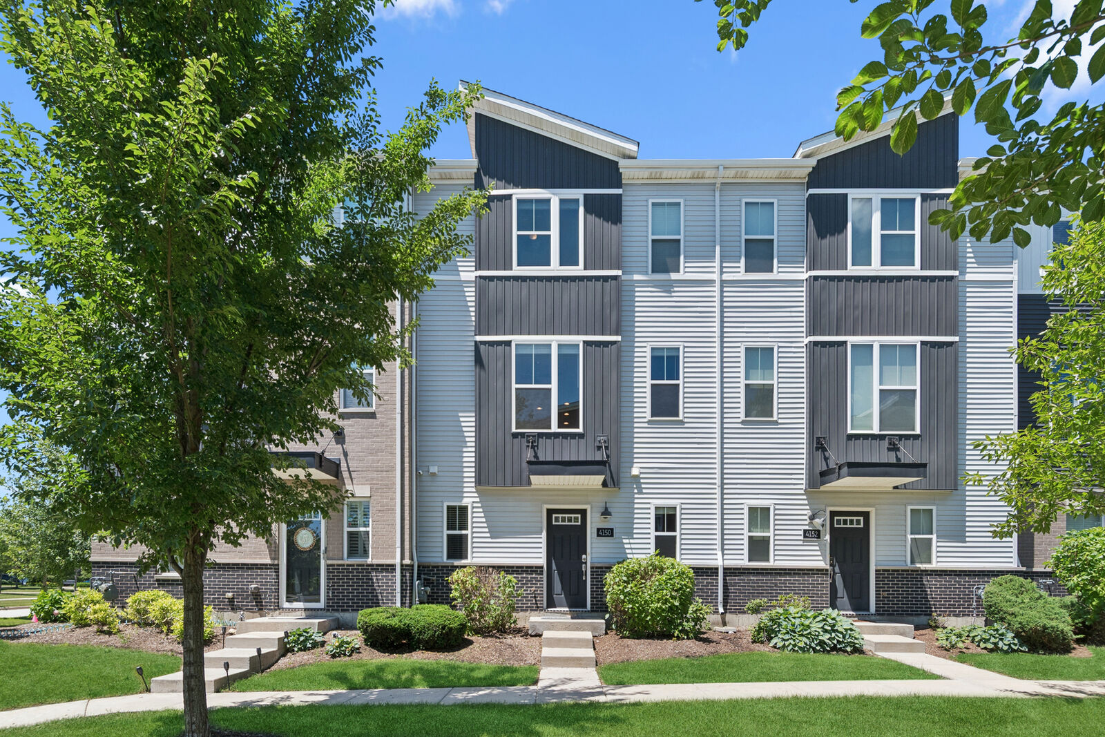 Property Photo: 4150 Irving Road IL 60504