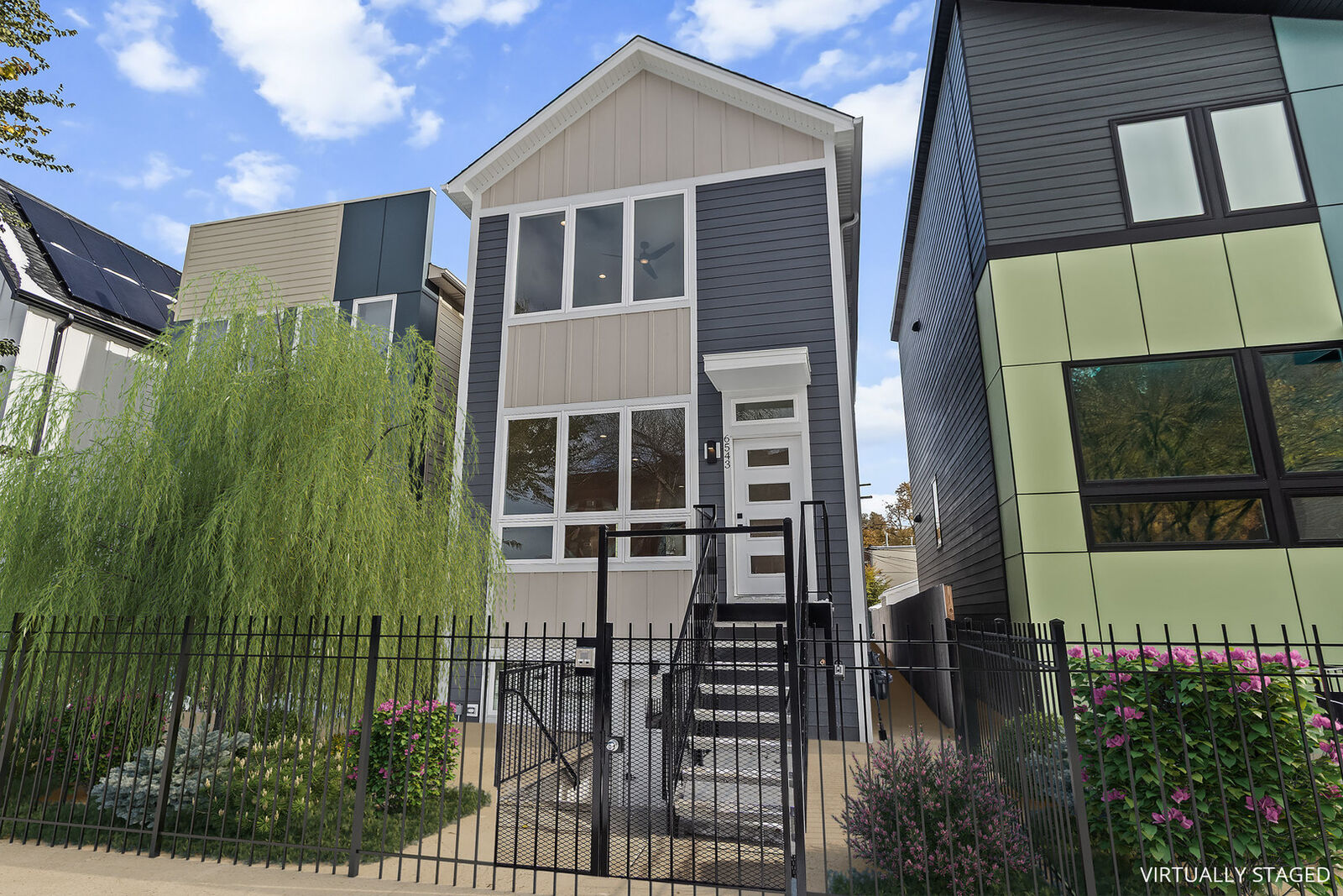 Property Photo:  6637 S Evans Avenue  IL 60637 