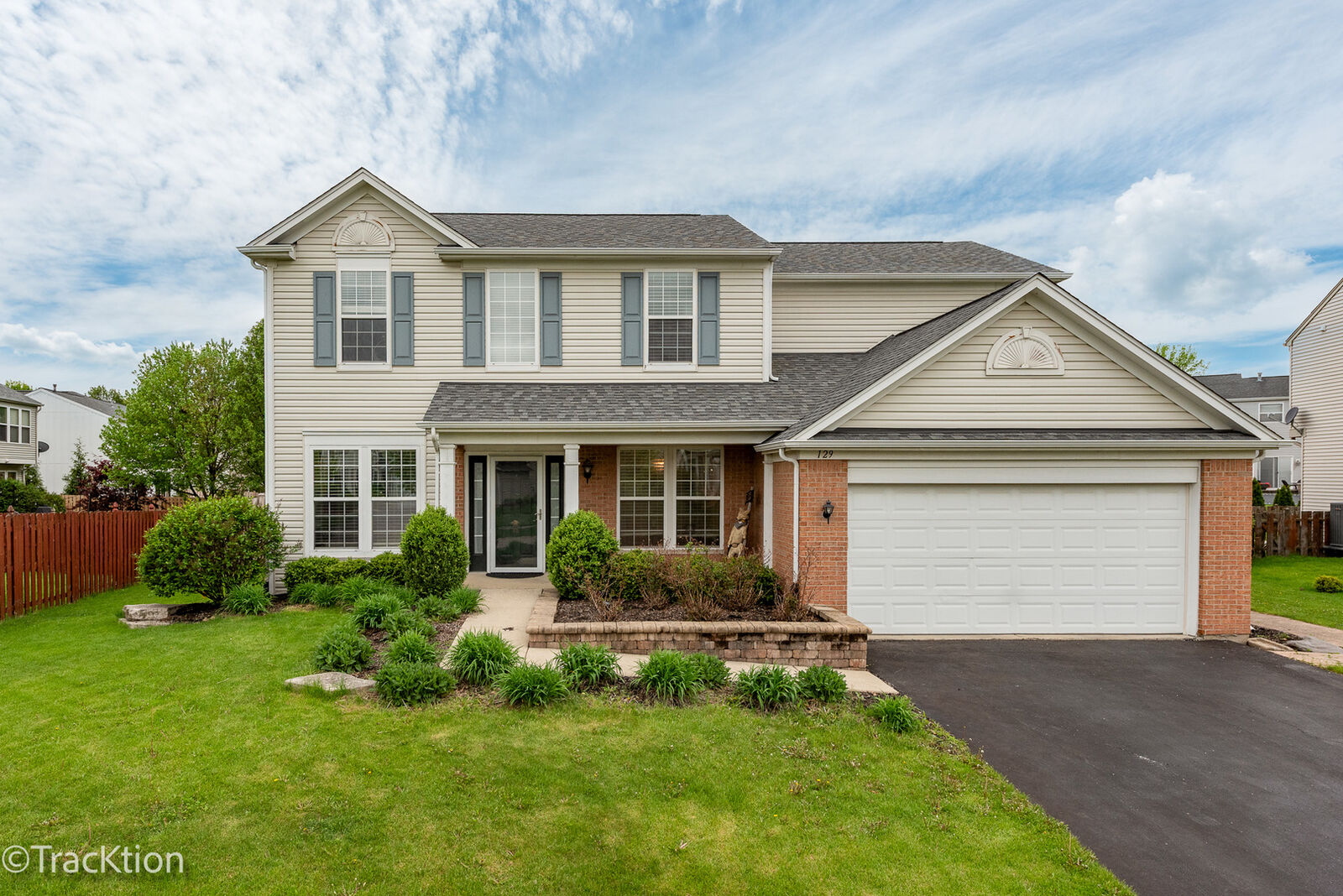Property Photo:  129 Ginkgo Street  IL 60490 